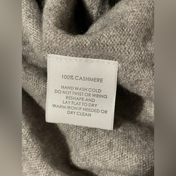 WYATT Collection gray long sleeve striped cashmere sweater top Large L - Picture 3 of 4